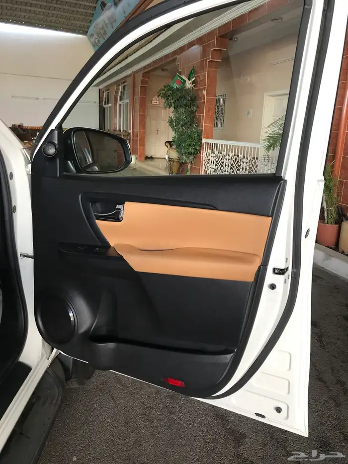 جيب فورتشنر ديزل 2400cc موديل 2022 14