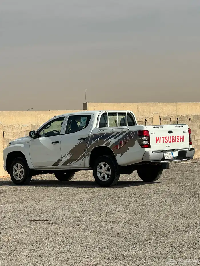 ميستوبيشي L200 للبيع 6