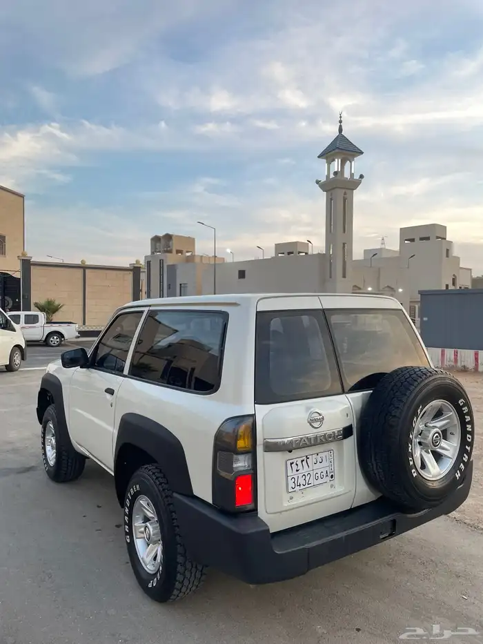 نيسان ربع باترول 2006 ممشى 97 الف 2