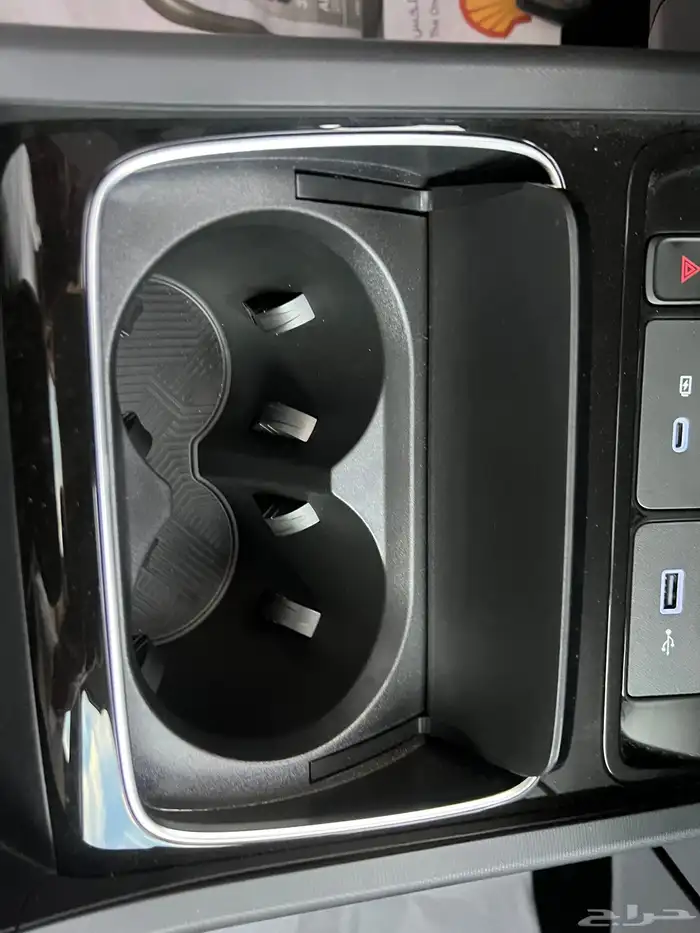 جيلي جيومتري 2024 فل كامل C شبه الاصفار 25