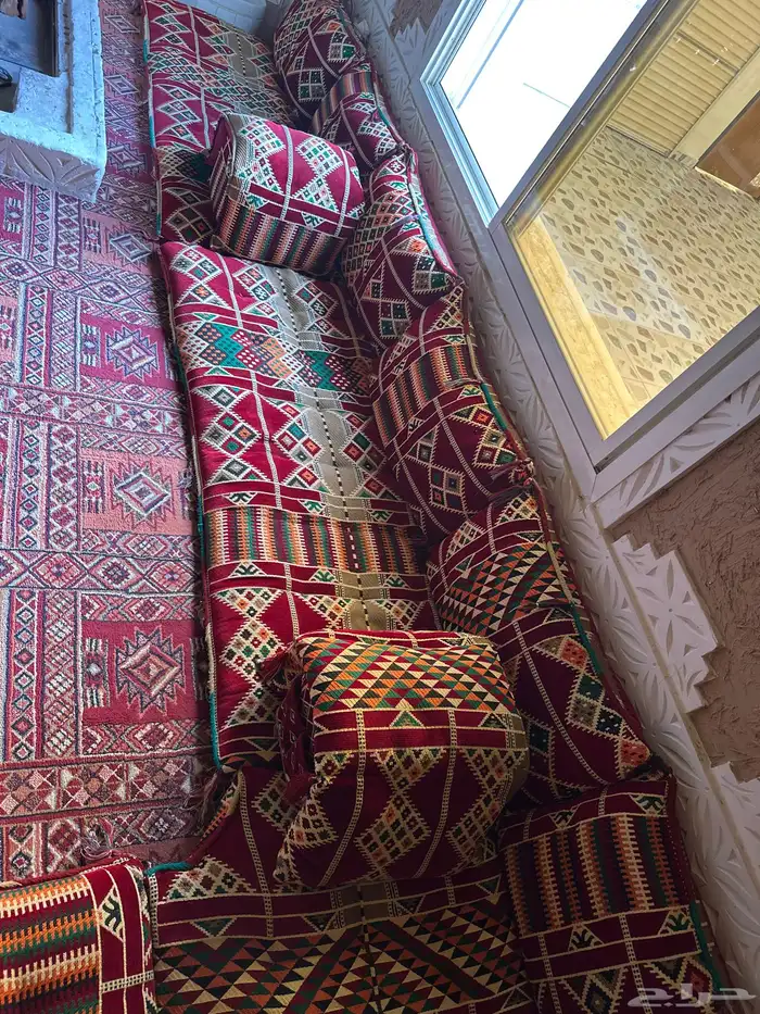 جلسة ارضية ومساند ظهر 1