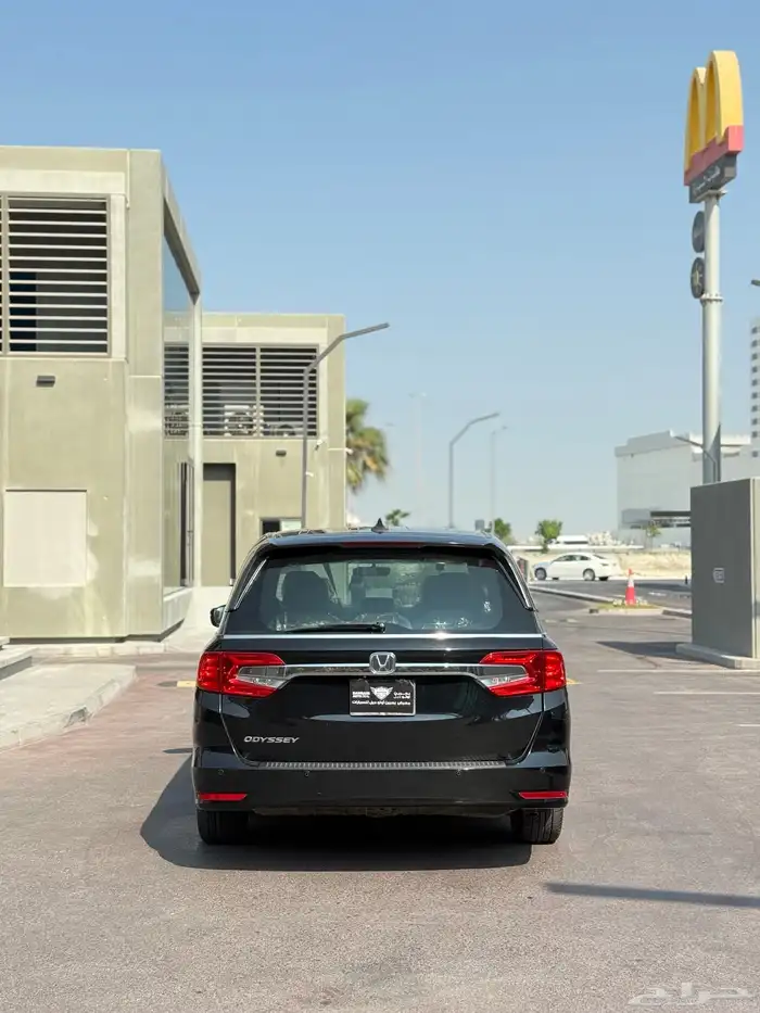 للبيع هوندا اوديسي موديل 2020 مالك اول بدون صبغ نهائي ا 4