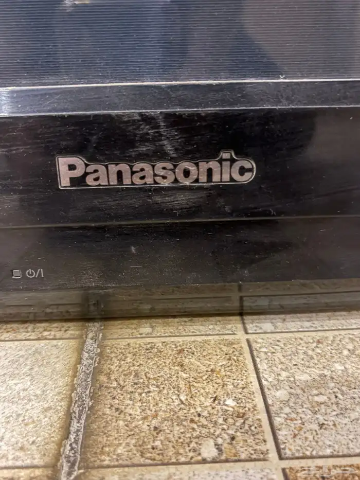 الواح زجاج مع تلفزيون بنا سونك 5