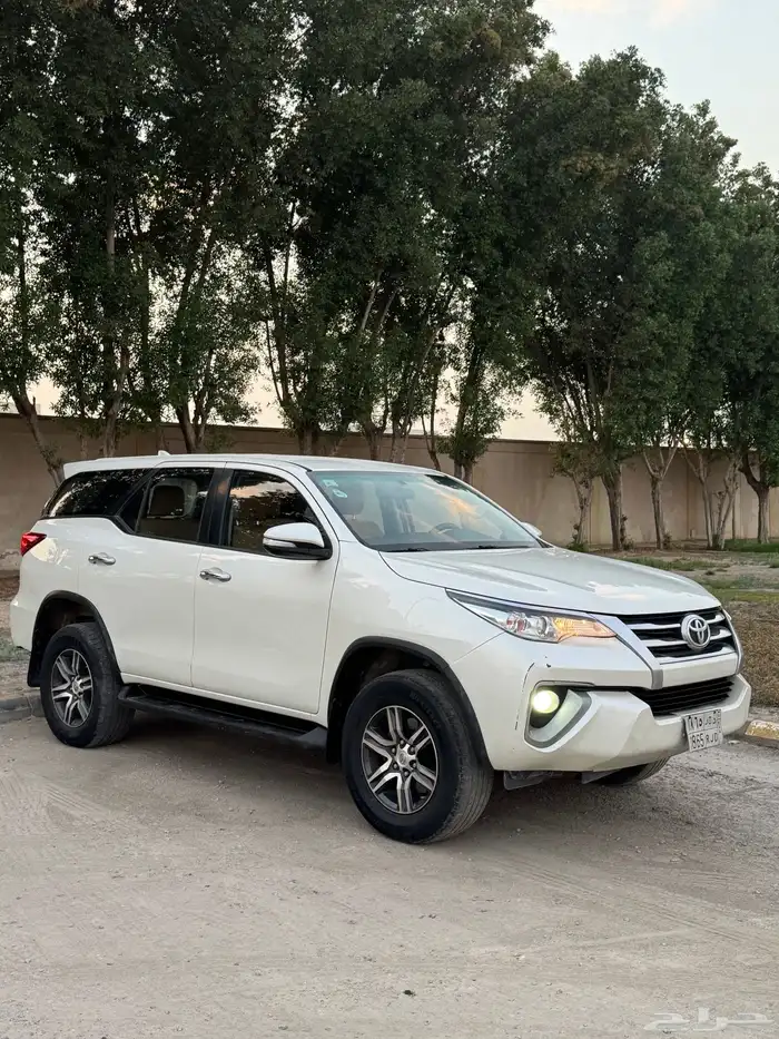 فورشنر 2017 نضيف جدا  4 سرندل 8