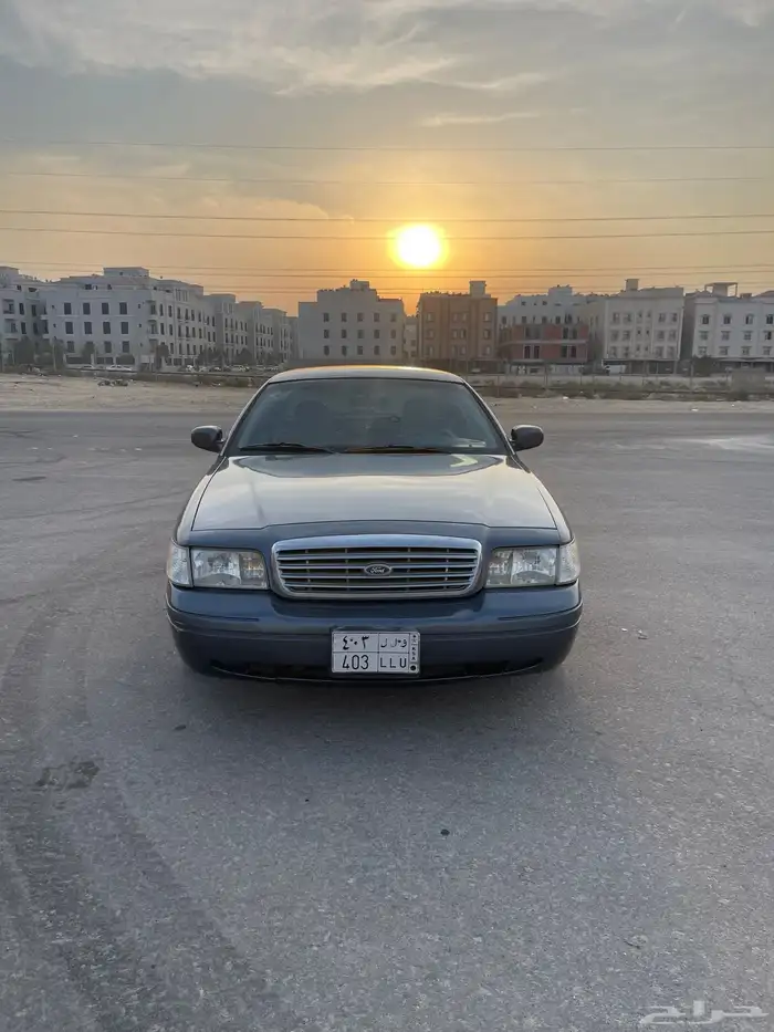 فورد كراون فاكتوريا 2007 5
