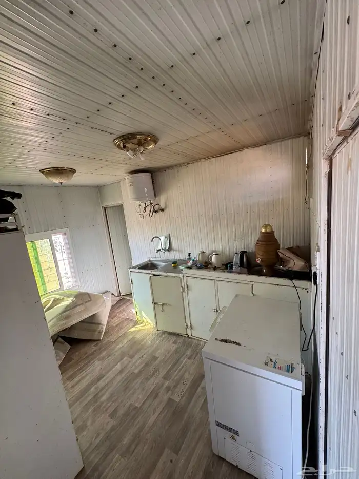 كرفان شرايح مناسبه جدا معها طاقات لا مانع من البدل 4