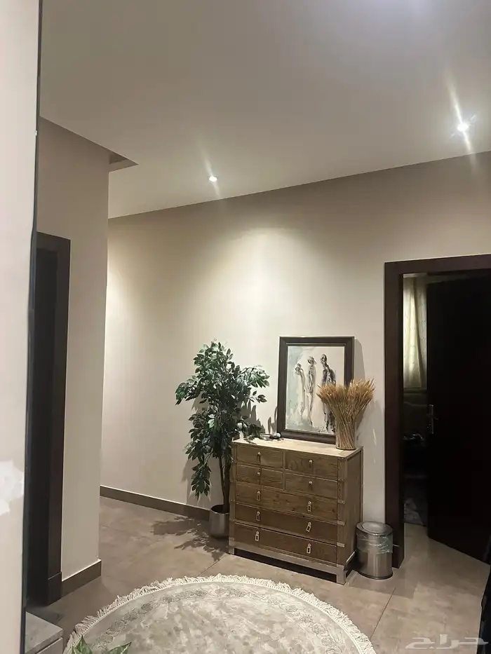 شقة للبيع في حي الياسمين 1