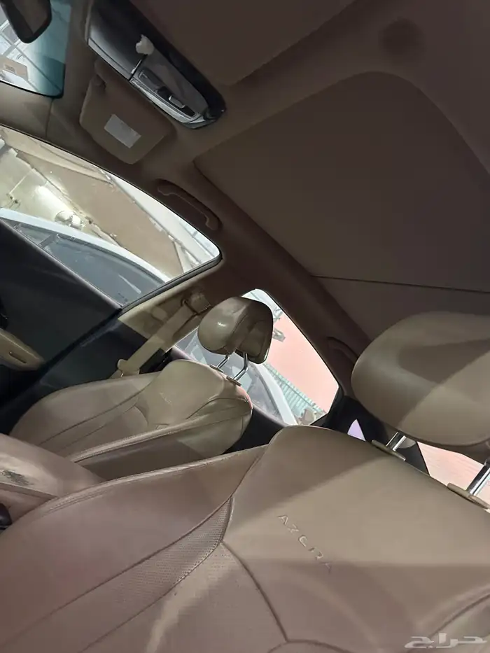 سيارات مصدومه 30