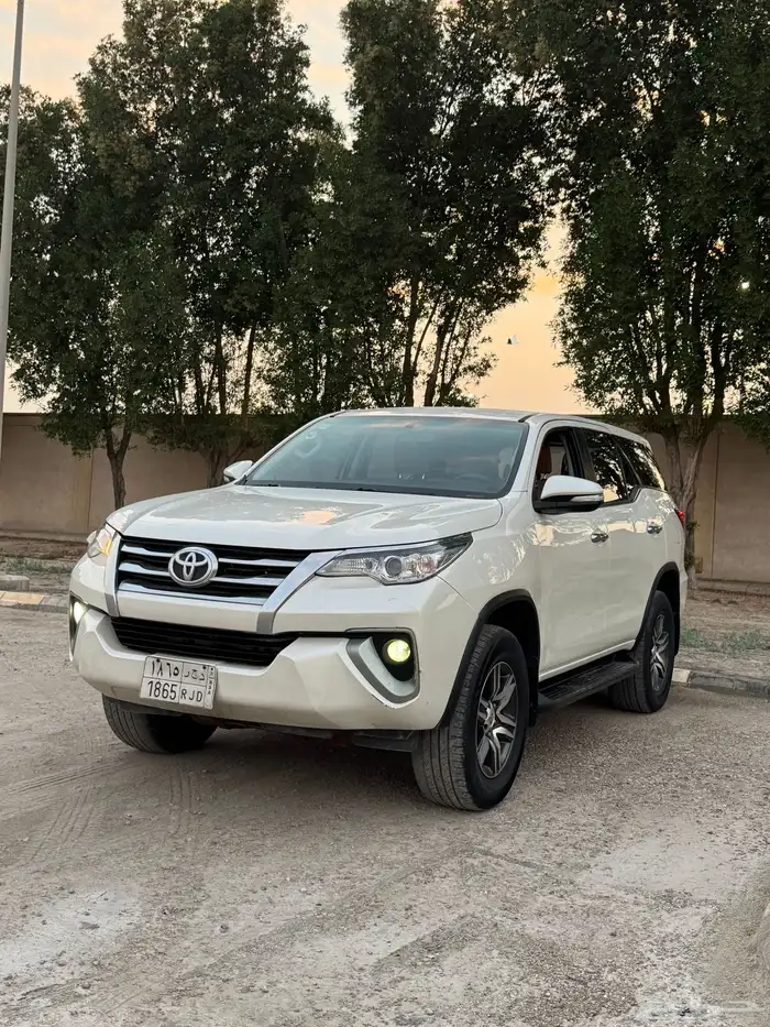 فورشنر 2017 نضيف جدا  4 سرندل 1