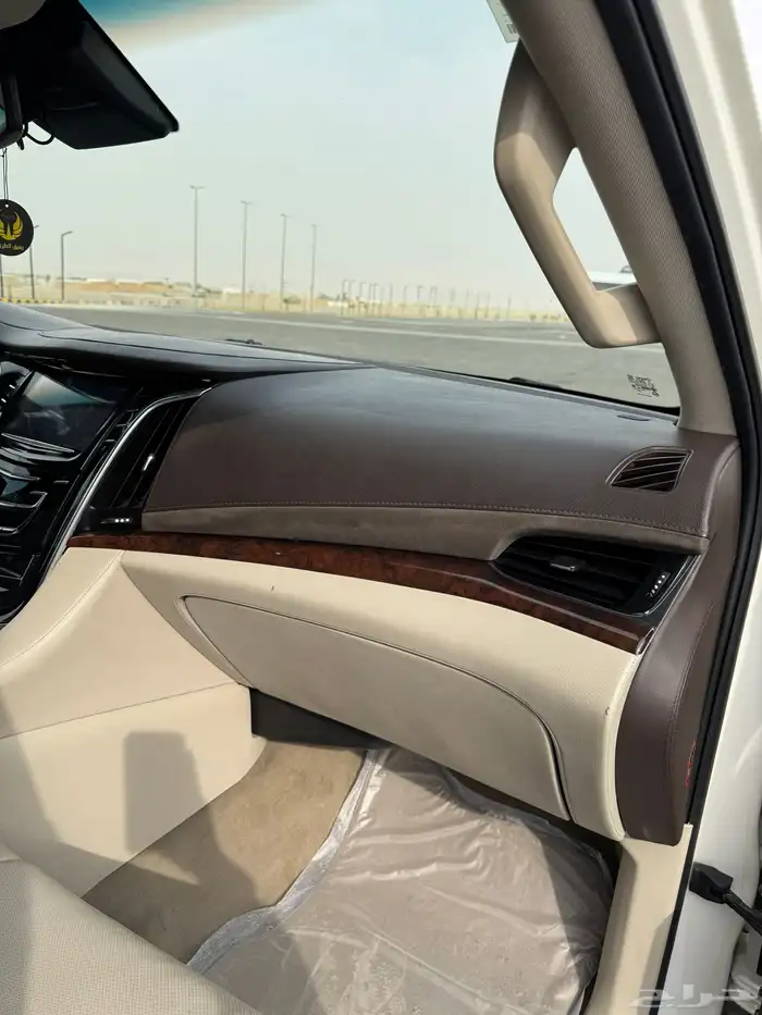 كاديلاك اسكاليد 2015 11