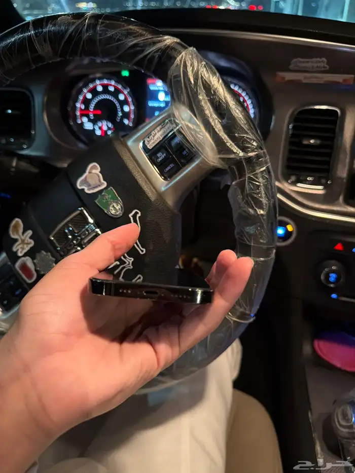 للبيغ ايفون 14 برو البطاريه 77 الذكره 256 5