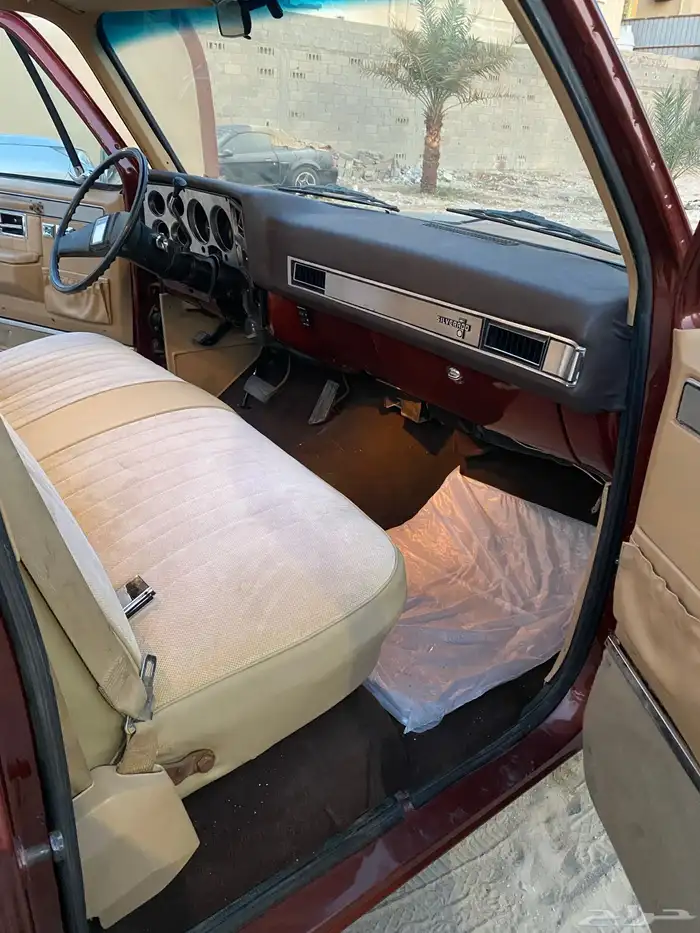 وانيت شفر c10 موديل 1983 15