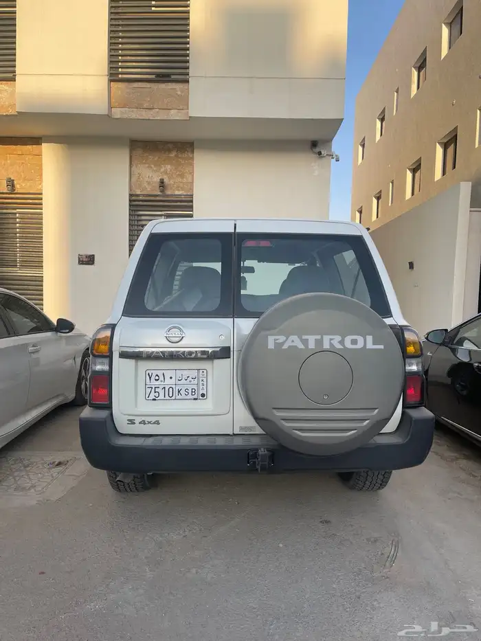 باترول للبيع او البدل بتويوتا إف جي 1