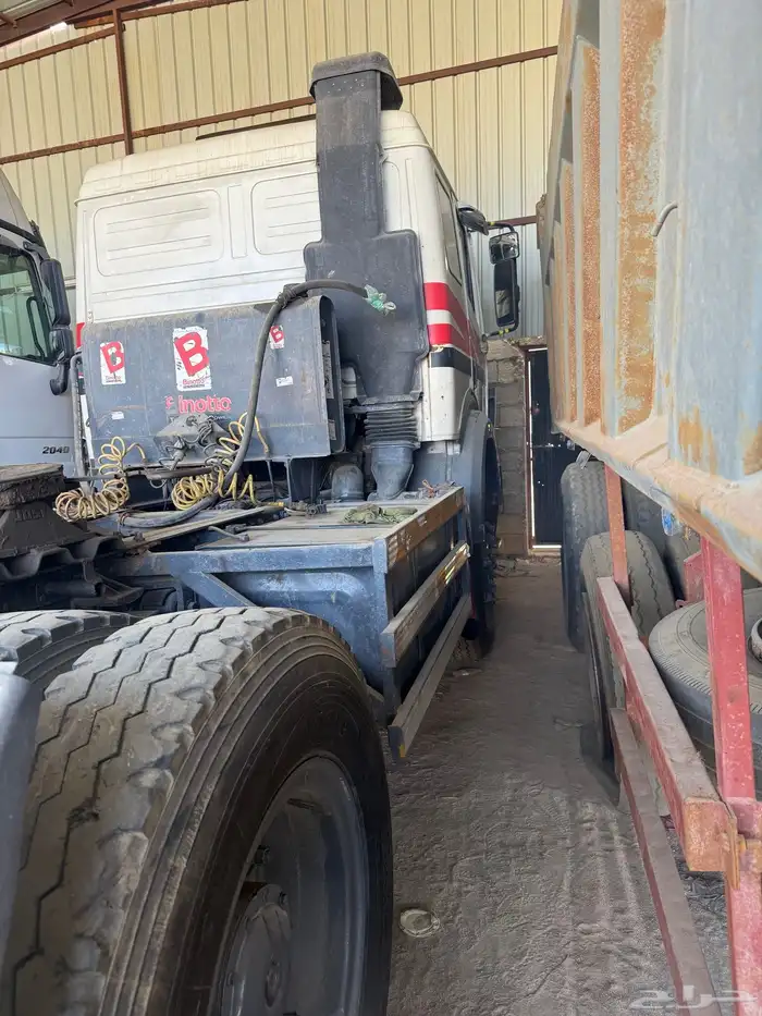 راس تريلة صندوق تريلة 3