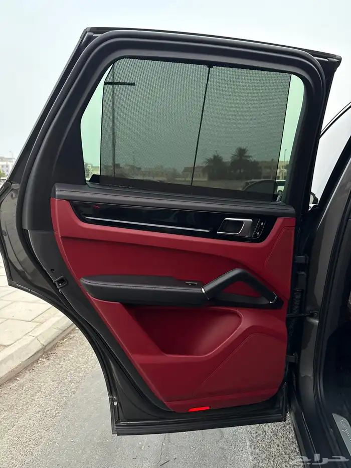 بورش كايين بمواصفات GTS 14