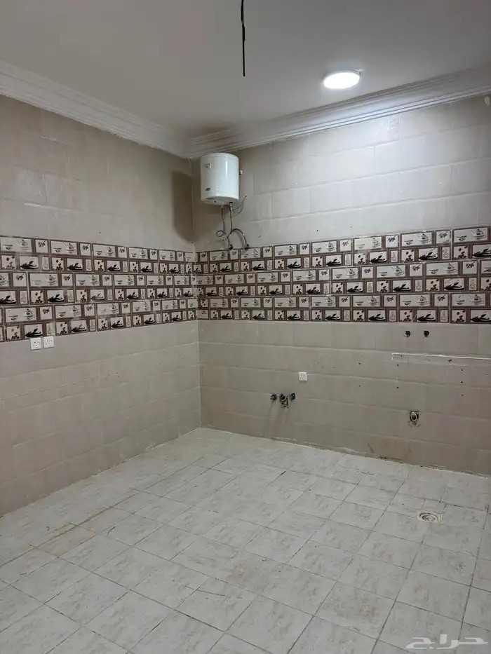 شقة ثلاث غرف بحي السلام 11