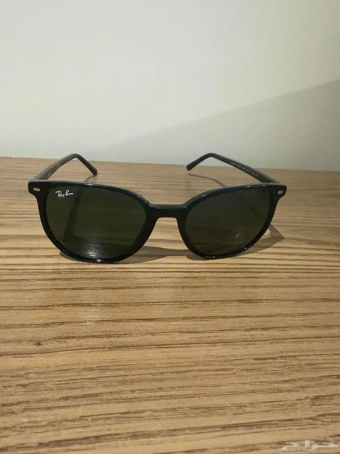 نظارات Ray-Ban أصلية   حالة ممتازه 1