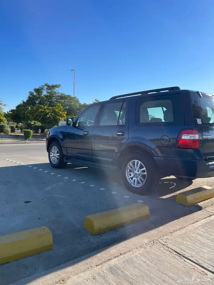 اكسبيدشن دبل بحالة ممتازة 10