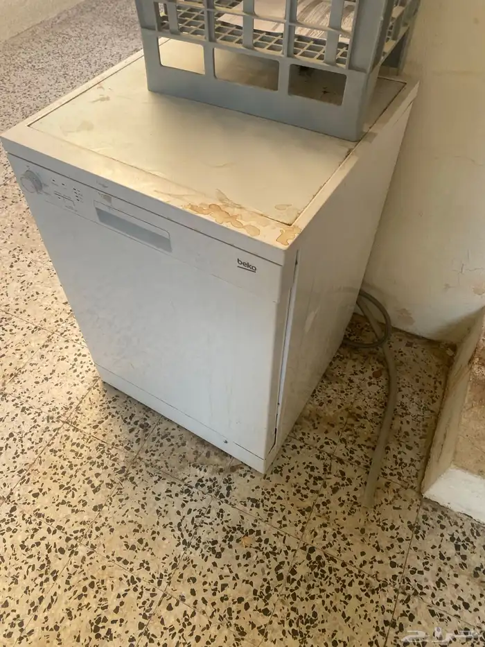 مغسلة مواعين نظيفة جدا 1