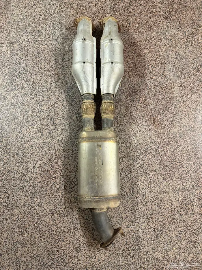 دبة بيئة وكالة GT-R نيسان موديل 2009 وفوق 1