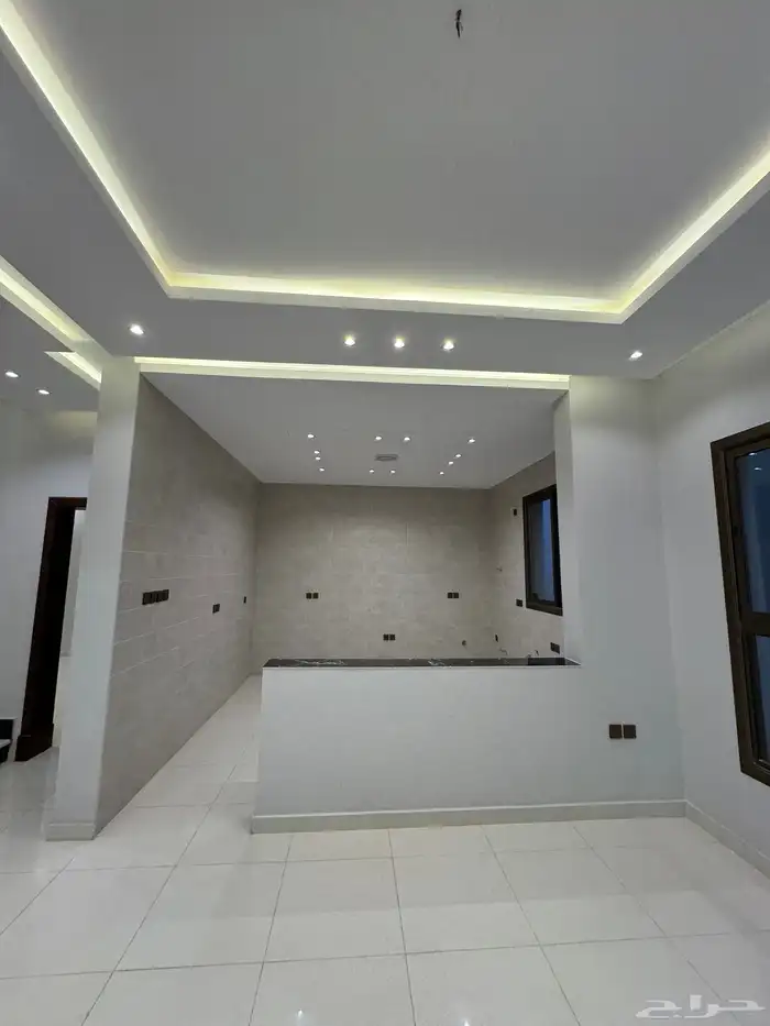 للبيع فيلا مودرن دورين وملحق بحي راقي واصل جميع الخدمات 20