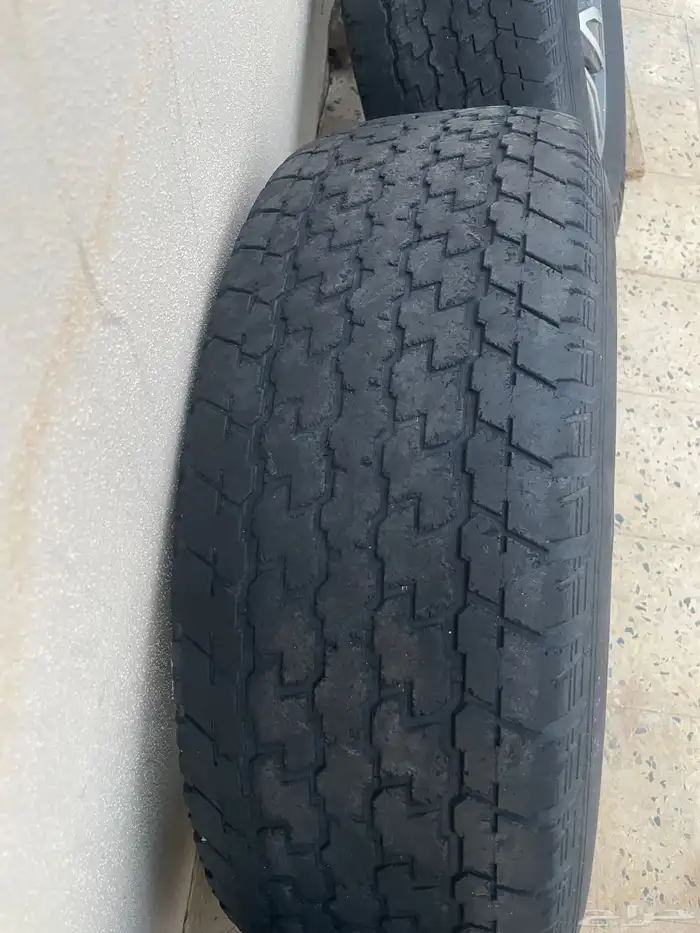 جنوط هايلكس دبل مع كفرات 1