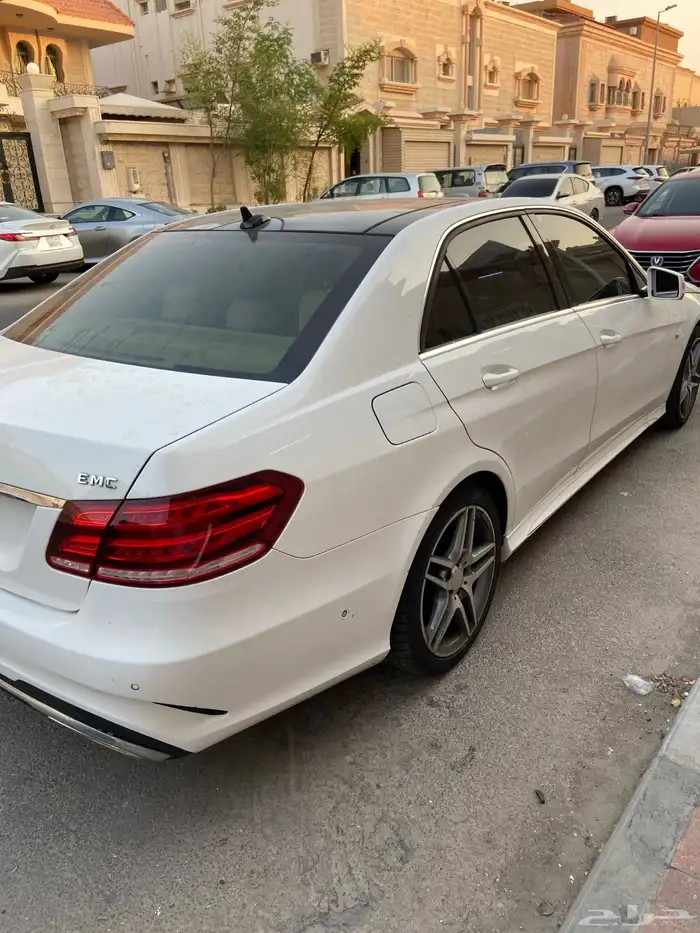 للبيع مرسيدس موديل 2014 شرط 9