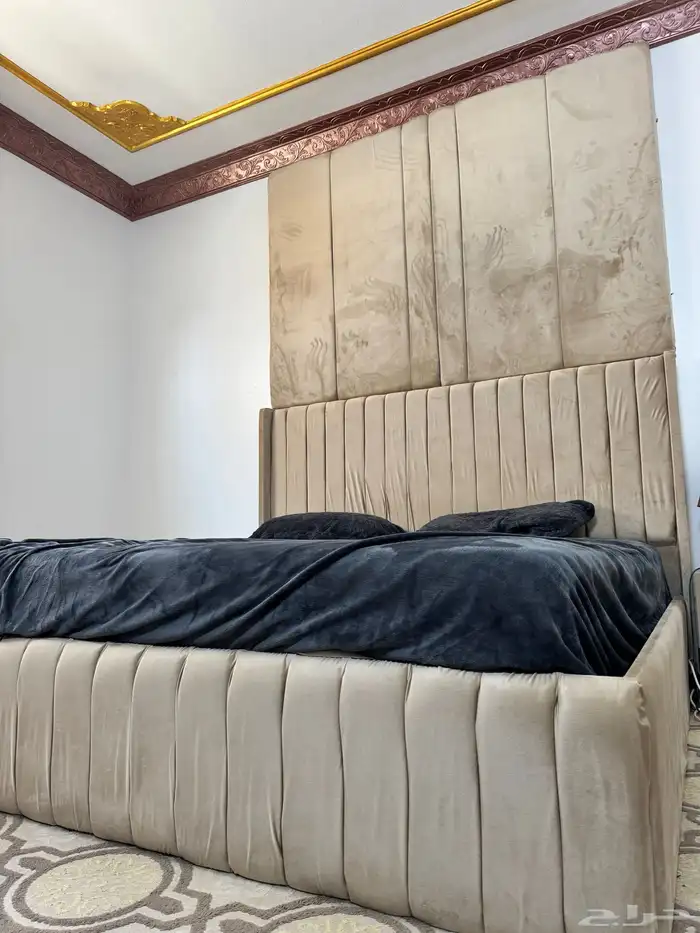 سرير للبيع 0