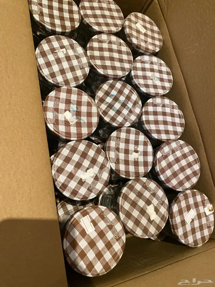 علب زجاج فارغه 1