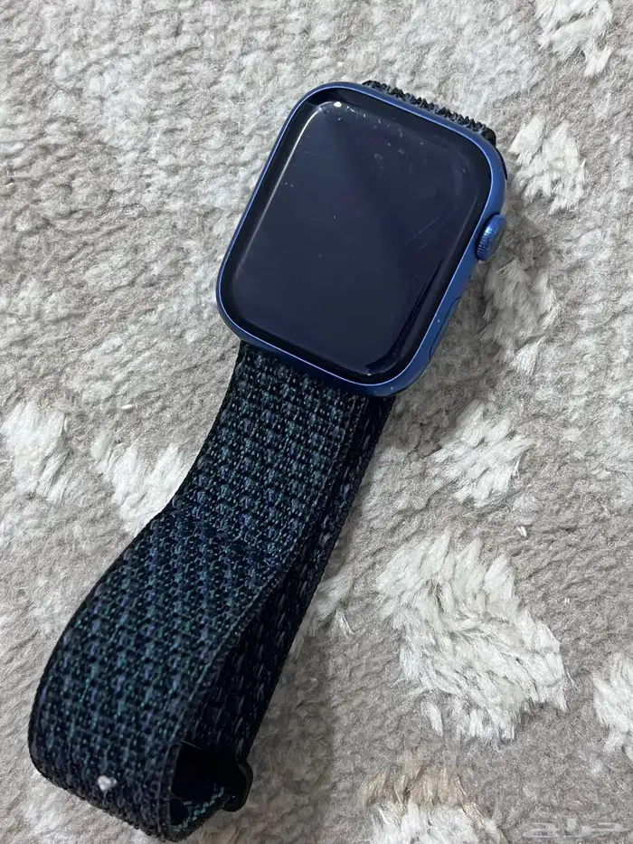 ساعة ايفون ابل اصلية 1