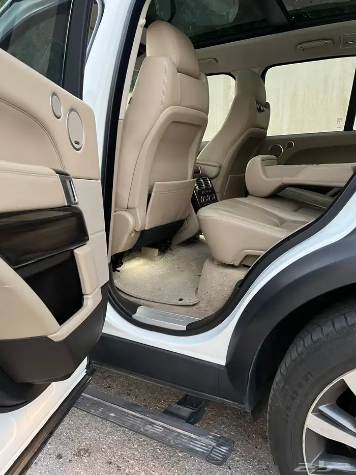 رنج روفر ( فوج ) الموديل 2016 نظيف 46