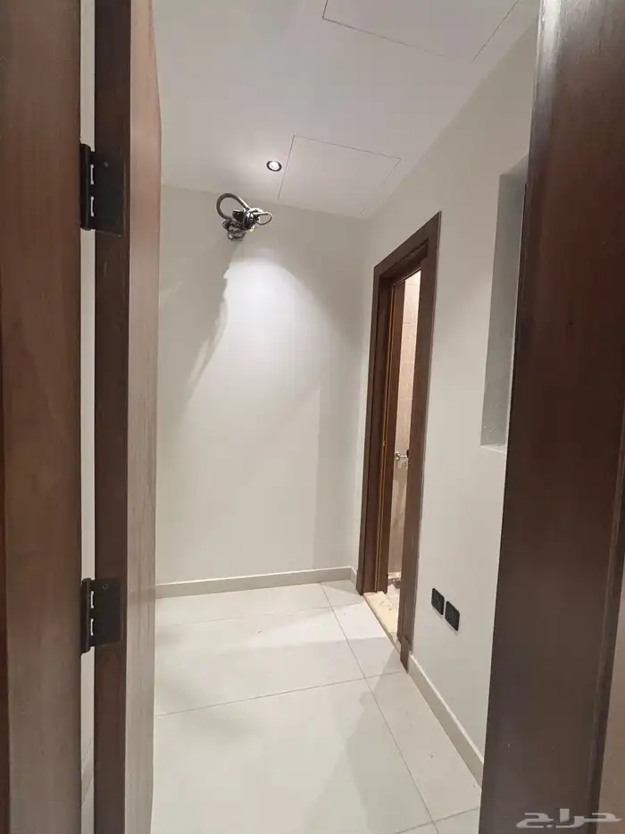 للإيجار شقة فاخرة في ارقى احياء جدة 13