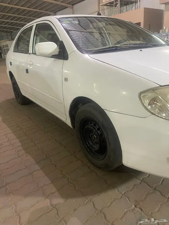 تويوتا كورولا موديل 2004 قير عادي 1