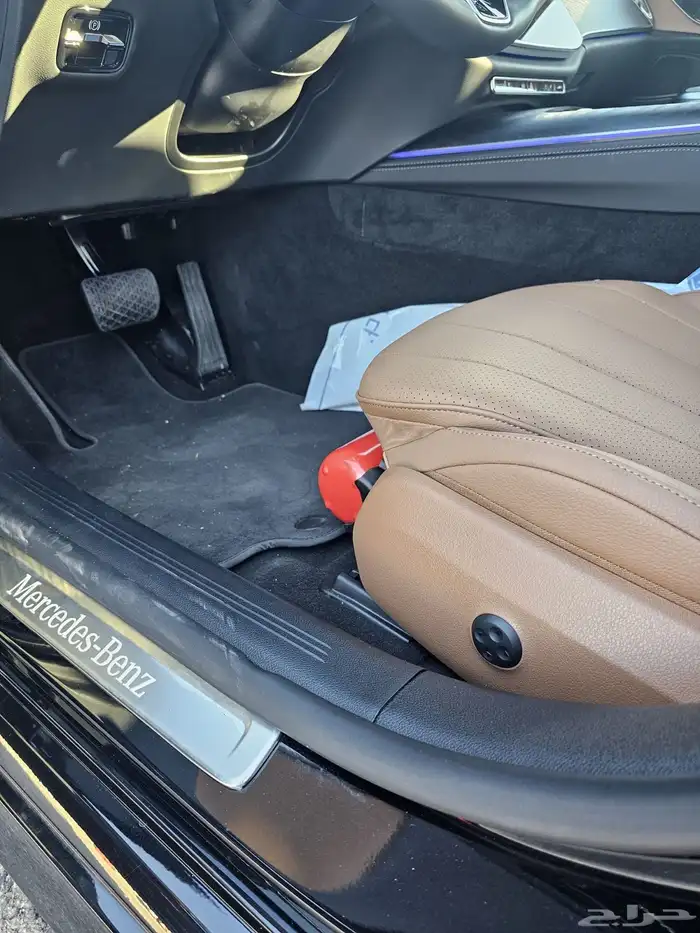 Mercedes Benz E-class(E)W214 E200 avant-garde 12