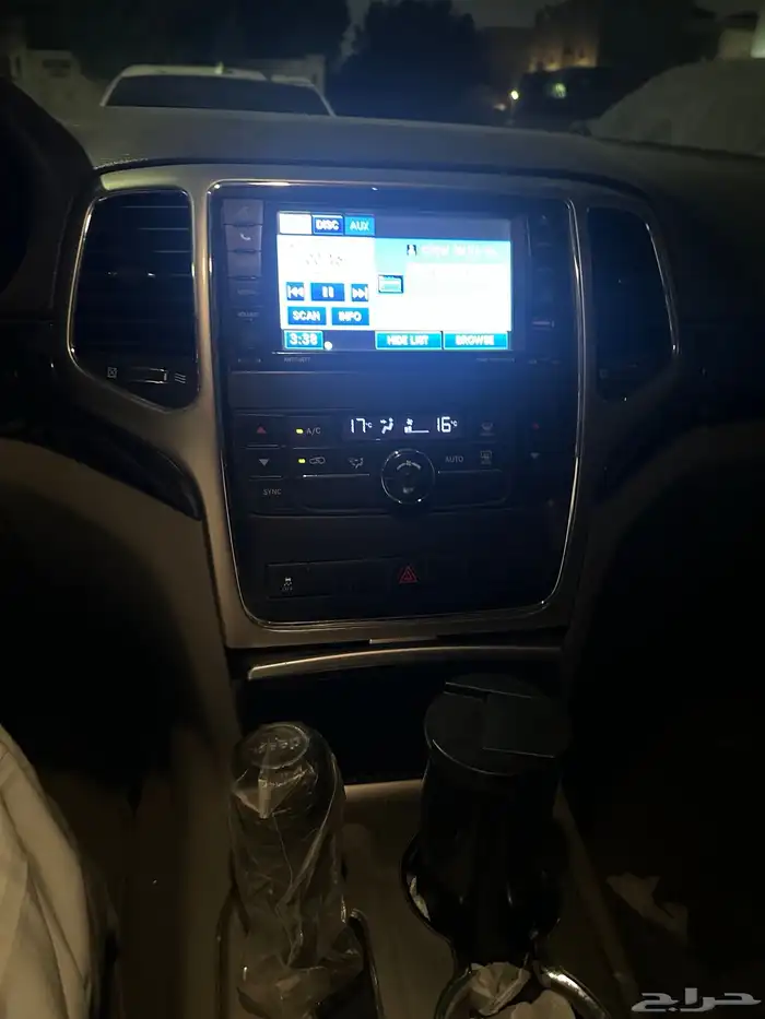 جراند شروكي 2012 للبيع 20