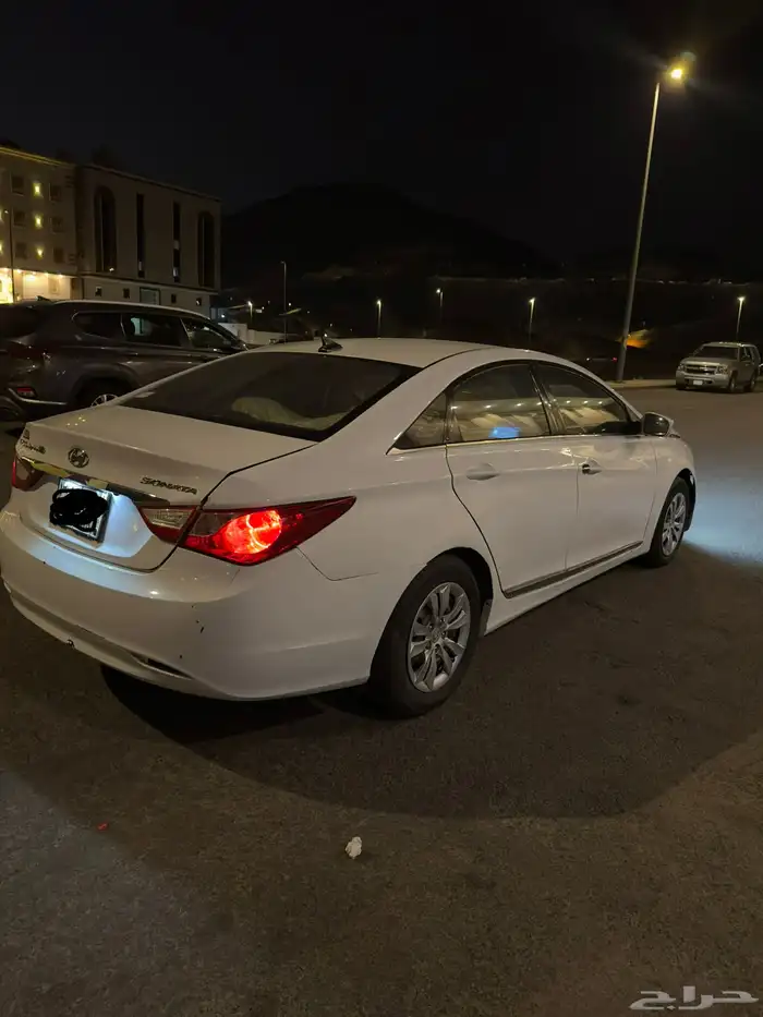 سوناتا 2013 تماتيك نظيفه للبيع 3