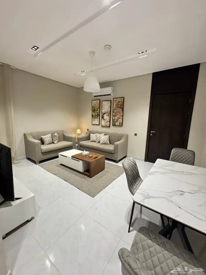 شقة مفروشة غرفتين وصالة جديدة ايجار شهري وسنوي تشطيب فاخر 0