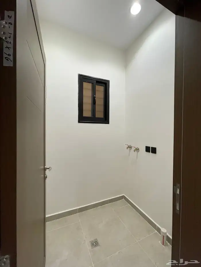 للبيع شقق علويه نظام ادوار بالمحاله ابها بالقرب من الخدمات 14