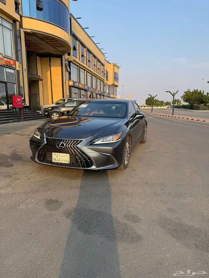 لكزس 2023 es300 هايبرد 0