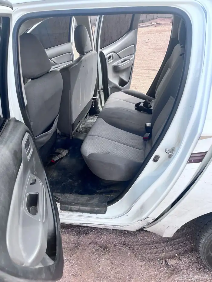 مستوبيشي L200 موديل 2018 3