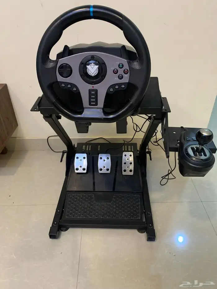 سوني 4 نظيف مع طاولة دركسون 4