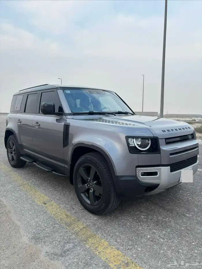 لاند روفر ديفندر P300 لون رمادي 2020 امريكي استيراد شخصي 2
