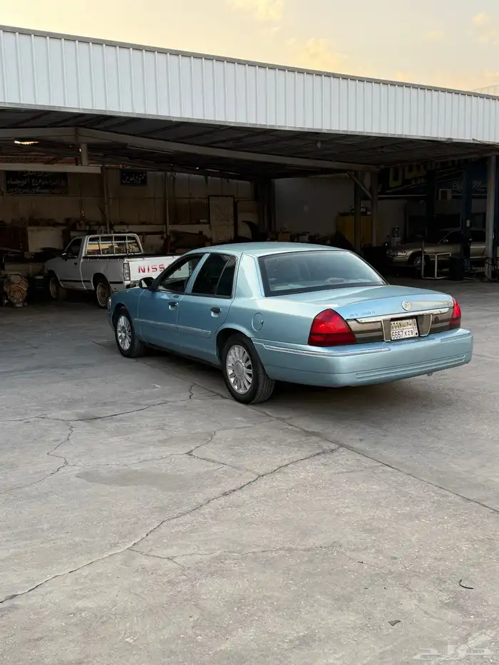 للبيع ماركيز 2008 0