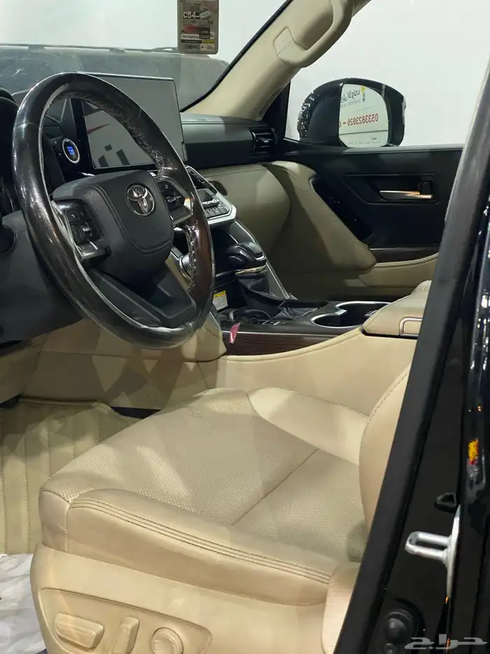 تويوتا لاندكروزر 2024 L5 شرط 10