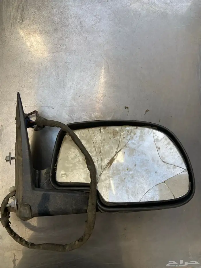 ثلاجة مكيف يوكن 2006إلى 2002   مراية يمين 2