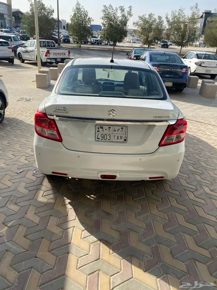 سوزوكي ديزاير فل 2023 متوفر مجموعة نظيف 17