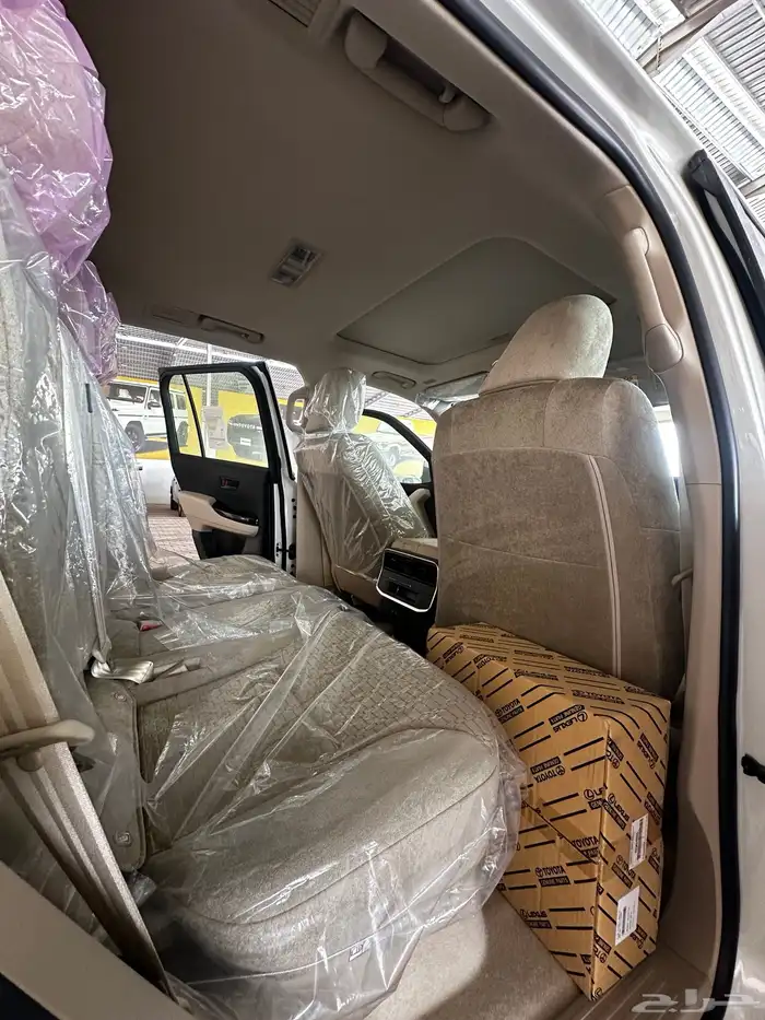 تويوتا جي اكس ار هدد بريمي2025 اصفار 7