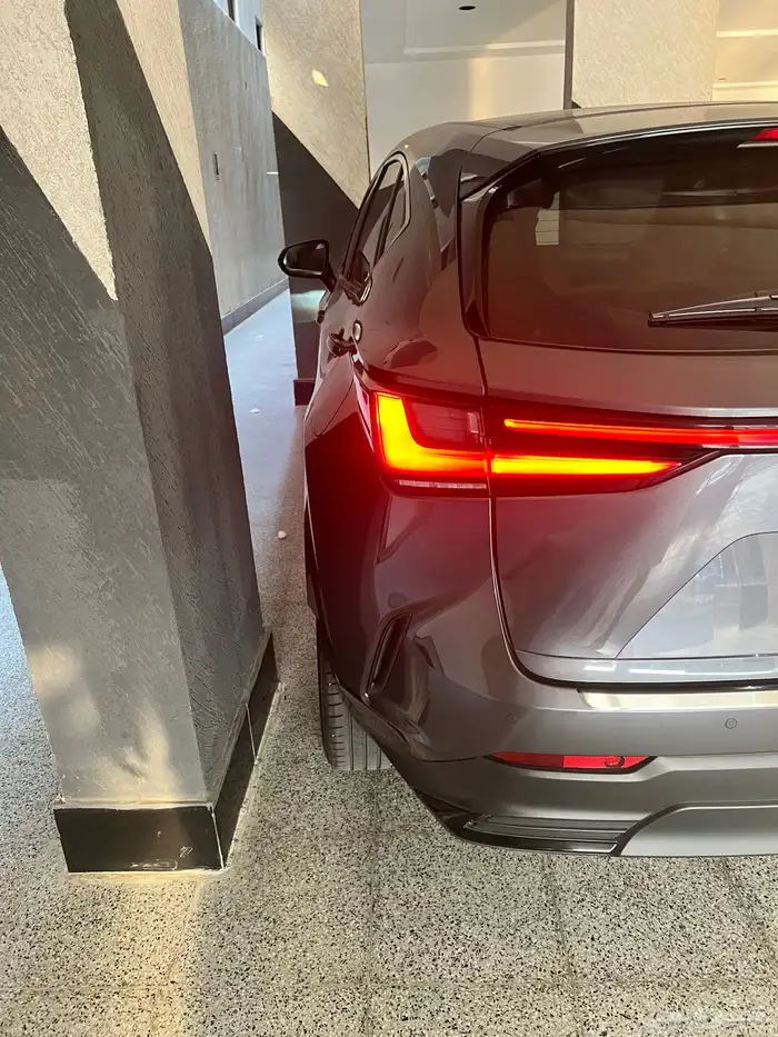 لكزس 2022 NX 350 2