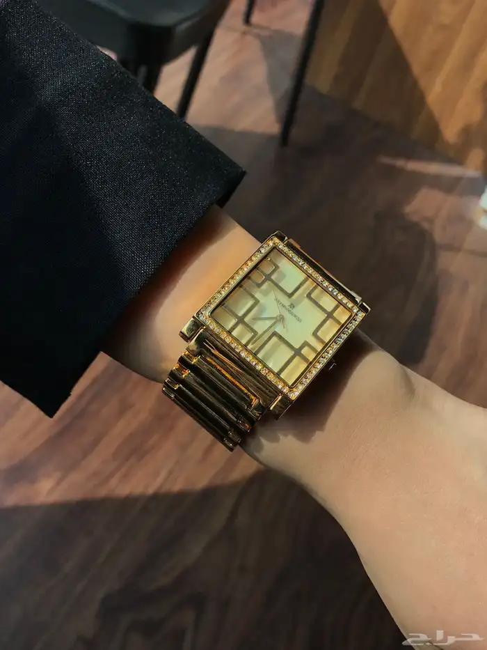 ساعات 50 ريال ضد الماء 4