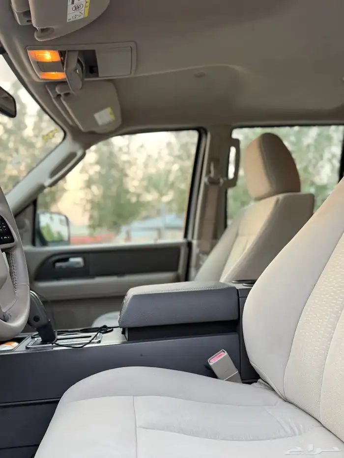 فورد اكسبيدشن 2014 22